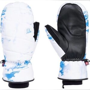 Roxy & Chloe Kim Azure Blue Clouds Flint Creek Mittens. Size Small. New With Tag